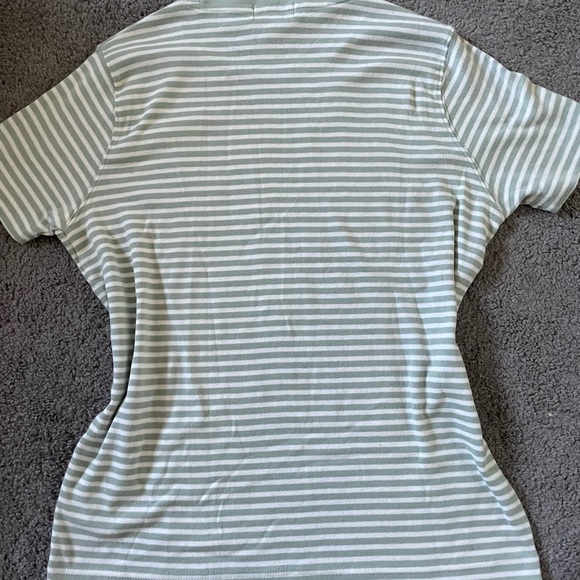 Stripped simple jones New York soft tee size medium - Picture 5 of 5